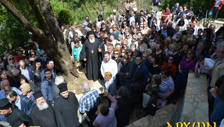 Σύσσωμη η Μητρόπολη Μαντινείας στη γενέτειρα του Νεομ. Παύλου (ΦΩΤΟ)