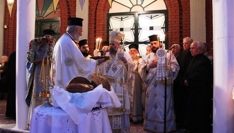 Ο Εσπερινός της Ζωοδόχου Πηγής στην Καρδίτσα (ΦΩΤΟ)