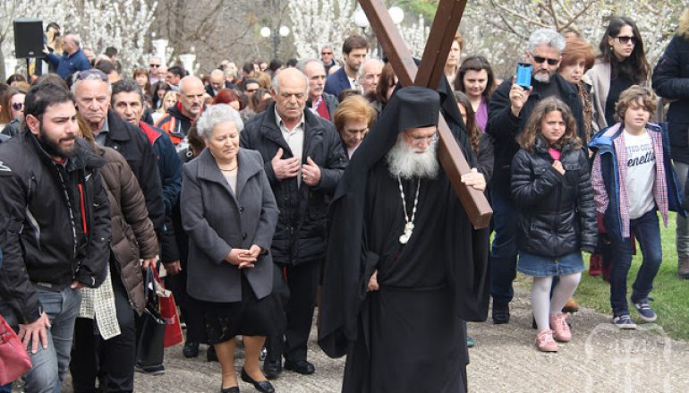 Μεγάλη Εβδομάδα στο Μοναστήρι του Τρικόρφου Φωκίδος (ΦΩΤΟ)