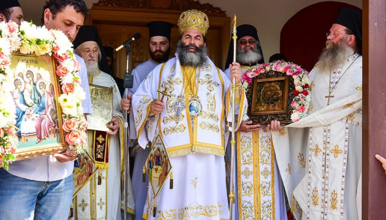 Η εορτή του Αγίου Πνεύματος στην Ι. Μητρόπολη Λαγκαδά (ΦΩΤΟ)