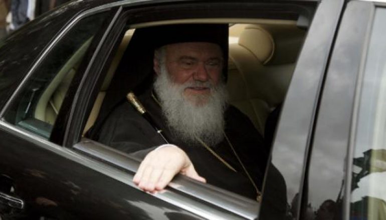 Ψευδής η επίθεση στο αυτοκίνητο του Αρχιεπισκόπου