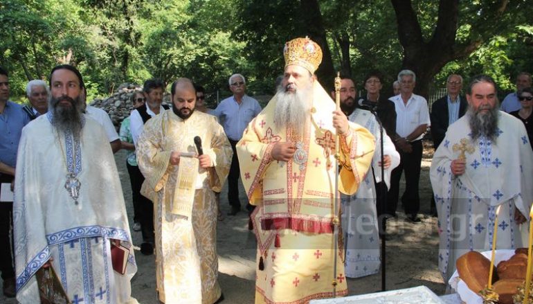 Λαμπρός ο εορτασμός του Αγίου Λουκά του Ιατρού στην Ι. Μ. Σταγών (ΦΩΤΟ)