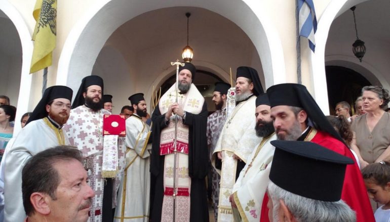 Λιτάνευση της Ιεράς Εικόνος της Αγίας Μαρίνης στη Ν. Φιλαδέλφεια (ΦΩΤΟ)