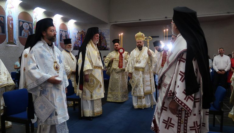 Η πρώτη Θεία Λειτουργία του Μητροπολίτη Ελβετίας στη Γενεύη (ΦΩΤΟ)