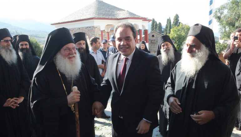 Επίσκεψη του νέου Πολιτικού Διοικητή στην Ι. Μονή Βατοπαιδίου (ΦΩΤΟ)