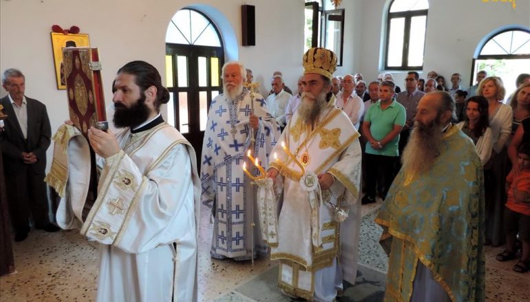 Η εορτή Κοιμήσεως της Θεοτόκου στην Ι. Μητρόπολη Άρτης (ΦΩΤΟ)