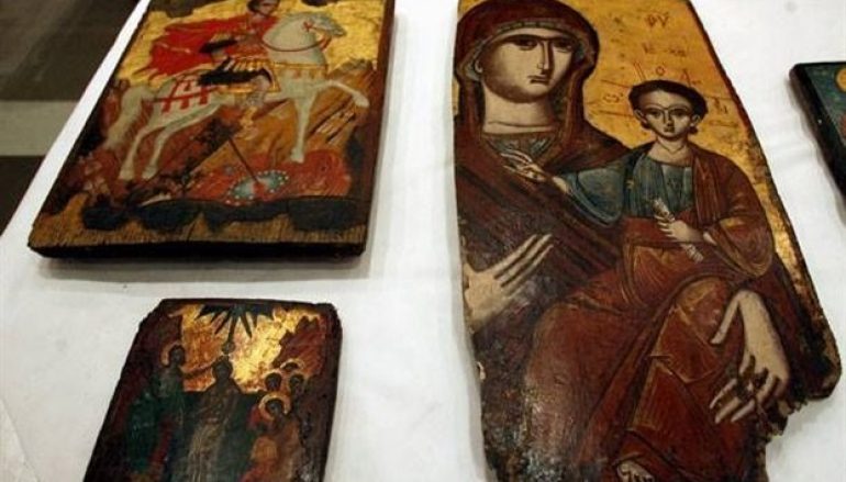 Κόνιτσα: Άγνωστοι έκλεψαν εικόνες σημαντικής αρχαιολογικής αξίας