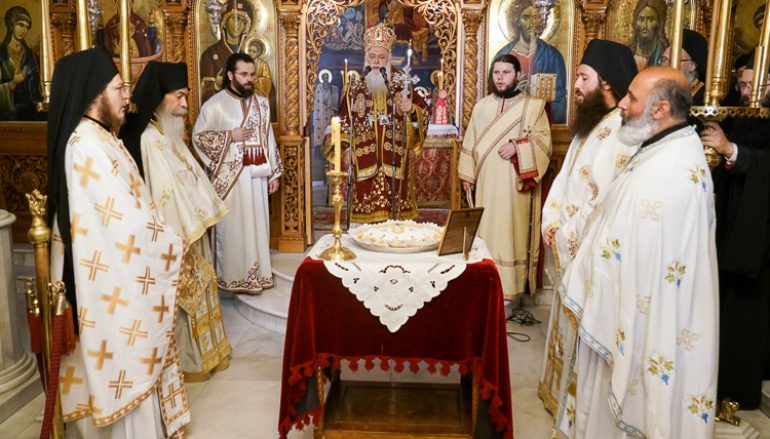 Αρχιερατική Θ. Λειτουργία στην Ι. Μονή Παναγίας Δοβρά (ΦΩΤΟ)