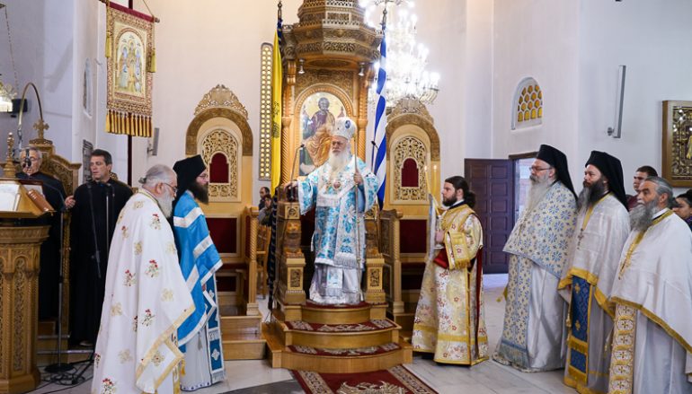 Αρχιερατική Θεία Λειτουργία στην Παναγία Σουμελά στο Βέρμιο (ΦΩΤΟ)