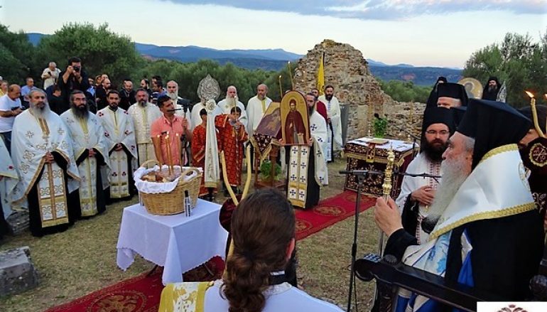 Επετειακός Αρχιερατικός Εσπερινός στην Αρχαία Σπάρτη για τον Άγ. Νίκωνα (ΦΩΤΟ)