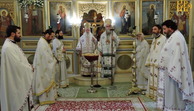 Δισαρχιερατικό Συλλείτουργο στον Άγιο Ιωάννη τον Θεολόγο Άρτης (ΦΩΤΟ)