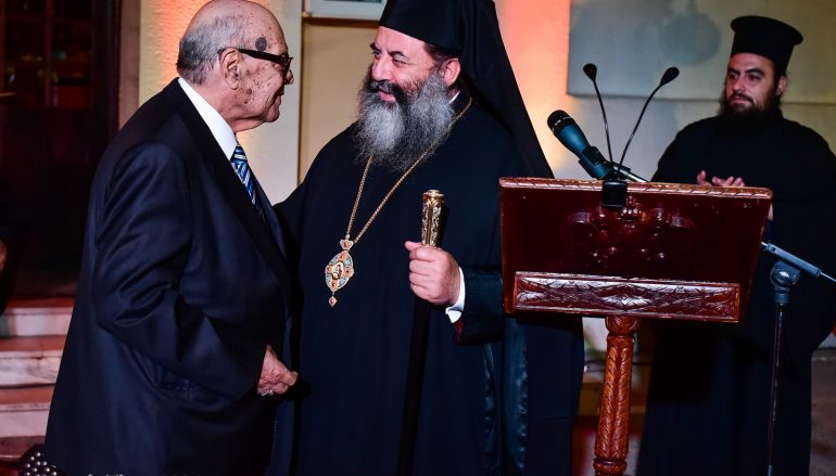Βράβευση του Πρωτοψάλτη Χαριλάου Ταλιαδώρου στην Ι. Μ. Λαγκαδά (ΦΩΤΟ)