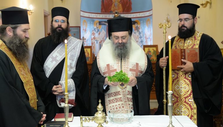 Μητροπολίτης Πατρών: «Η παιδεία μετάληψις αγιότητος εστί» (ΦΩΤΟ)