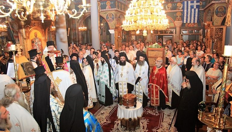 Λαμπρά η Έδεσσα πανηγύρισε την Παναγία Παντάνασσα (ΦΩΤΟ)