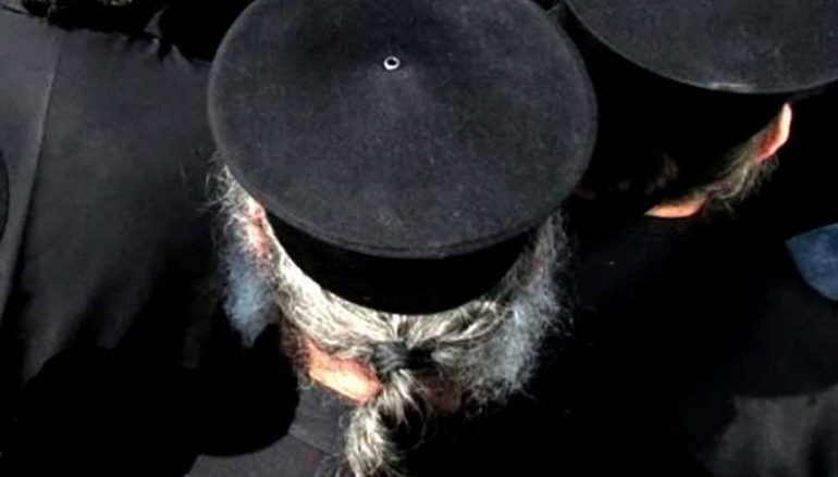 Ζευγάρι απατεώνων εξαπατούσαν ιερείς και μοναχές