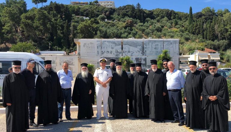 Επίσκεψη του Μητροπολίτη Ηλείας στο Πλωτό Μουσείο «Νεράϊδα» (ΦΩΤΟ)