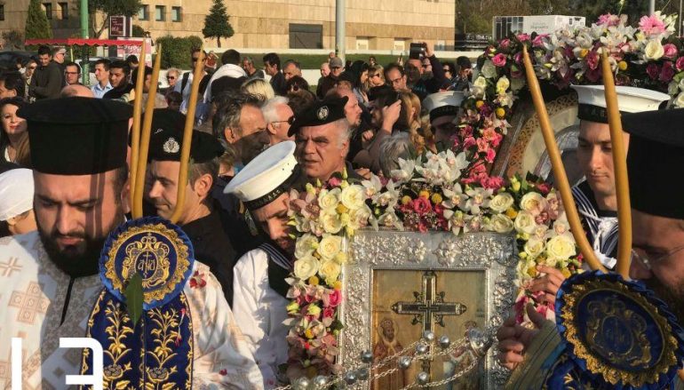 Η Θεσσαλονίκη υποδέχθηκε την Παναγία των Ελαιών και Τίμιο Ξύλο (ΦΩΤΟ)