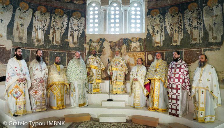 Αρχιερατικό Συλλείτουργο στον παλαιό Μητροπολιτικό Ναό Βεροίας (ΦΩΤΟ)