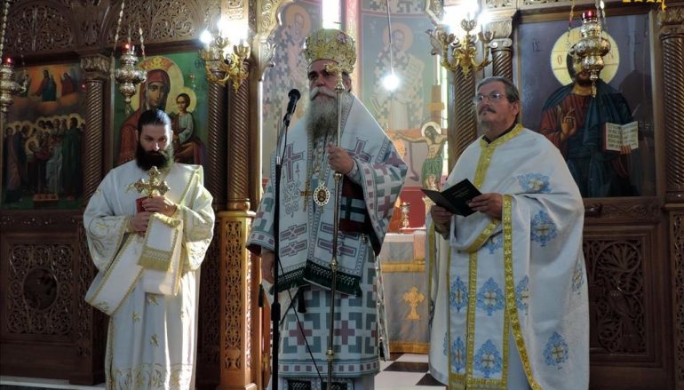 Ο Μητροπολίτης Άρτης στην Ενορία Κοιμήσεως Θεοτόκου Διχομοιρίου (ΦΩΤΟ)