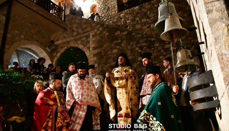 Πανηγυρικός Εσπερινός στην Ι. Μονή Αγίου Δημητρίου Καρακαλά (ΦΩΤΟ)
