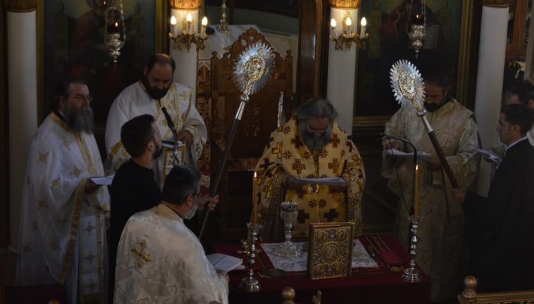 Η αρχαιοπρεπής Θεία Λειτουργία του Αγ. Ιακώβου του Αδελφοθέου στο Γύθειο