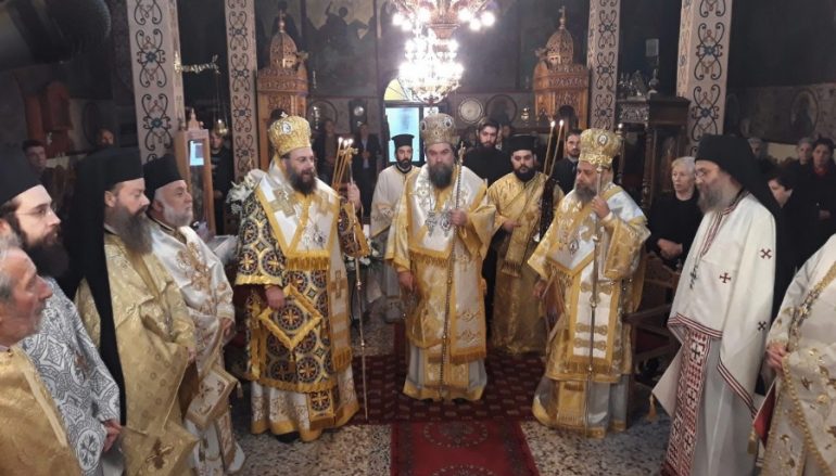 Πολυαρχιερατικό Συλλείτουργο στην Ερέτρια Φαρσάλων (ΦΩΤΟ)