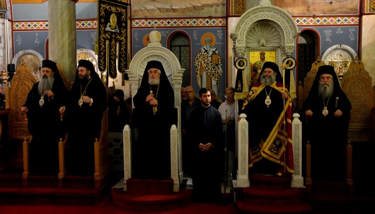 Πολυαρχιερατικός Εσπερινός για τον Άγιο Νίκωνα στη Σπάρτη (ΦΩΤΟ)