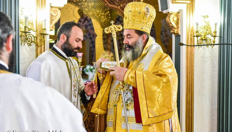 Χειροτονία Διακόνου από τον Μητροπολίτη Λαγκαδά (ΦΩΤΟ)