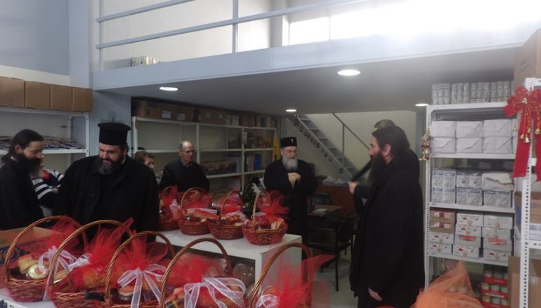 Ευχές του Μητροπολίτη Κορίνθου στους εθελοντές της “Θεοπροσφοράς”