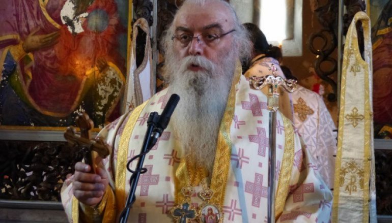 Καστοριάς: «Αν ήμουν πολιτικός θα απαγόρευα να έρχονται Σκοπιανές ορχήστρες»