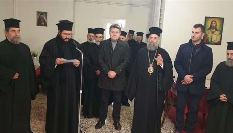 Χριστουγεννιάτικα δέματα αγάπης διένειμε ο Μητροπολίτης Θεσσαλιώτιδος