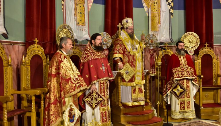 Χριστούγεννα στην Ιερά Μητρόπολη Λαρίσης