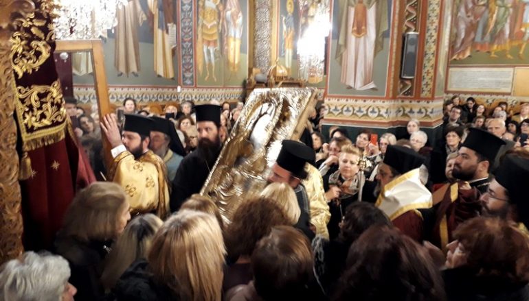 Η ενθρόνιση της Παναγίας Υπαπαντής στην Καλαμάτα