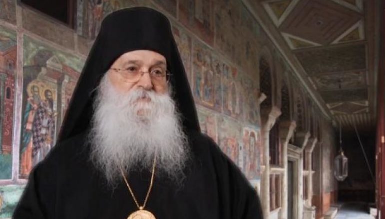 Ο Μητροπολίτης Γλυφάδας συμπαραστάτης των 22 Μακεδόνων Ιεραρχών