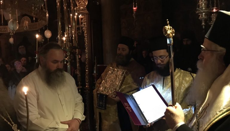Ρασοφορία Μοναχού στην Άνω Μονή Ξενιάς