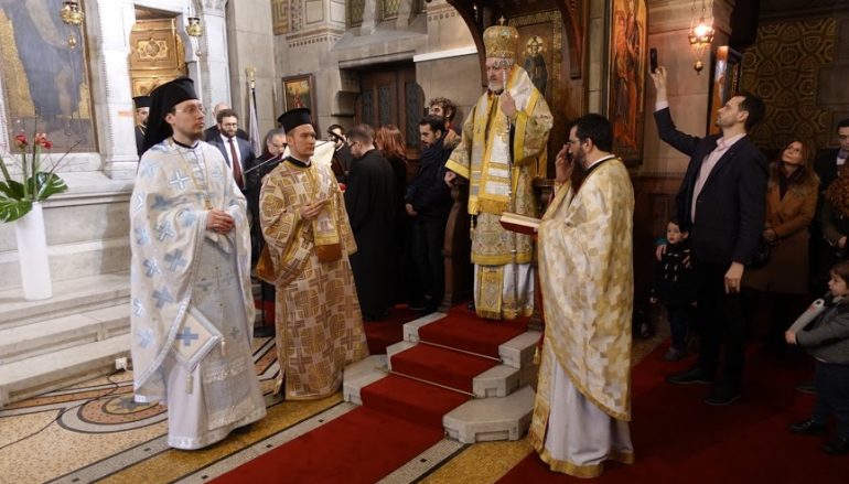 Χειροτονία Διακόνου από τον Μητροπολίτη Γαλλίας