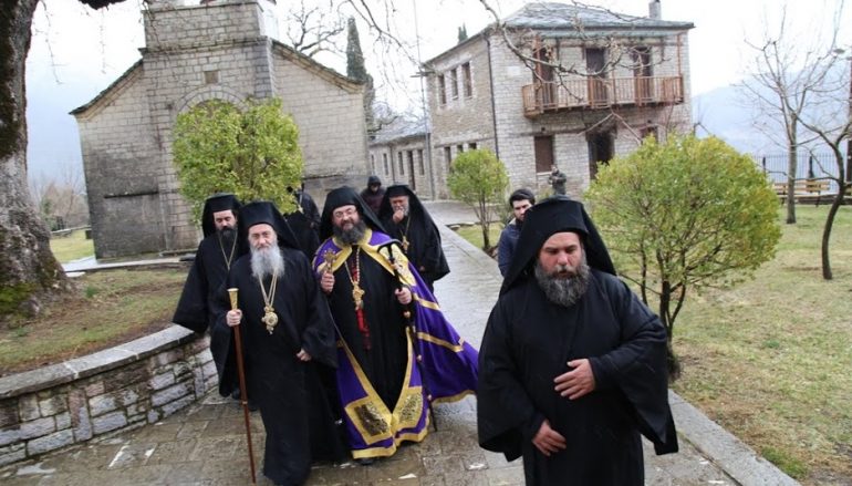 Χειροτονία Πρεσβυτέρου και Ενθρόνιση Ηγουμένου στην Ι. Μ. Ναυπάκτου