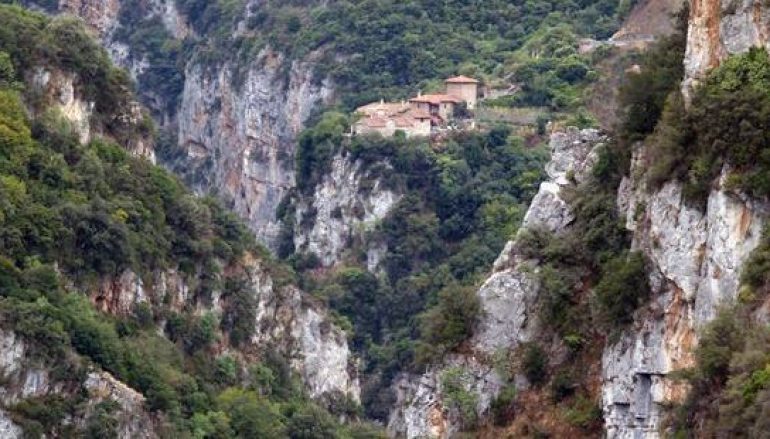 Η Ιερά Μονή Παναγίας Φιλοσόφου Αρκαδίας
