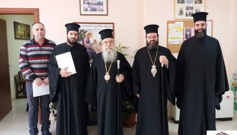 Ο Μητροπολίτης Μαρωνείας στον Βρεφονηπιακό Σταθμό της Ι. Μ. Σπάρτης