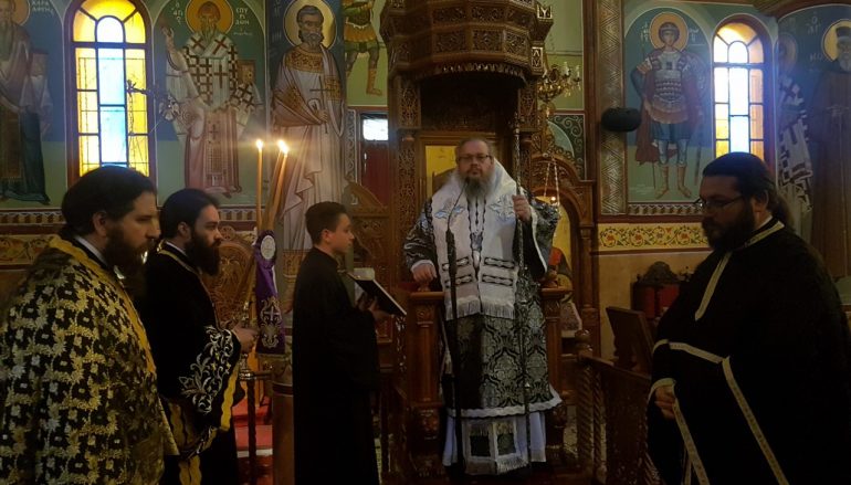 Προηγιασμένη Θ. Λειτουργία από τον Μητροπολίτη Λαρίσης