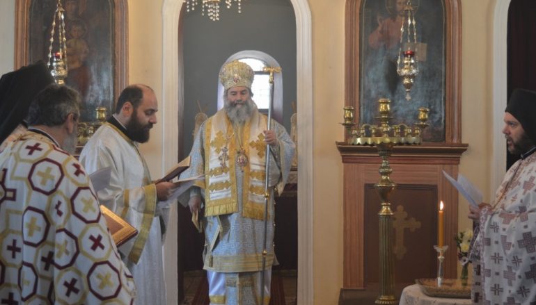 Θεία Λειτουργία στο Κοιμητήριο Γυθείου από τον Μητροπολίτη Μάνης