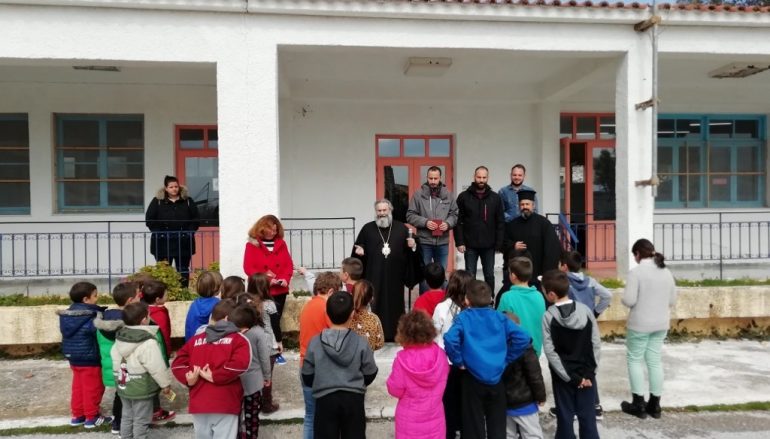 Επισκέψεις του Μητροπολίτη Μάνης σε σχολεία