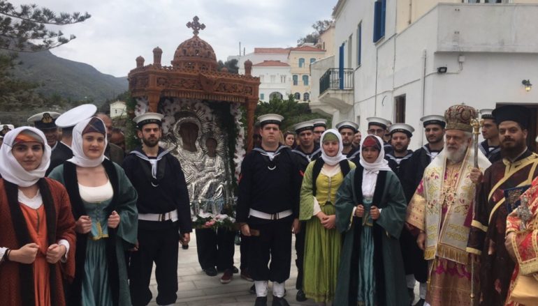 Η Άνδρος εόρτασε την Παναγία Θεοσκέπαστη