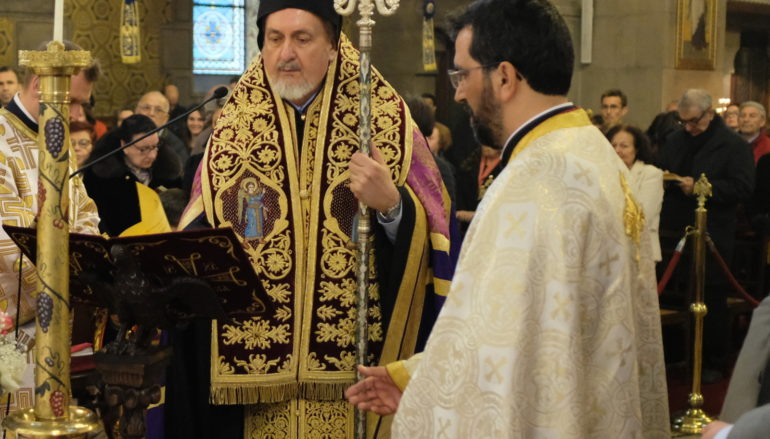 Ο Ακάθιστος Ύμνος στο Παρίσι