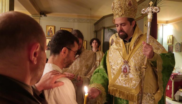Χρίσματα κατηχουμένων στην Αβινιόν της Γαλλίας