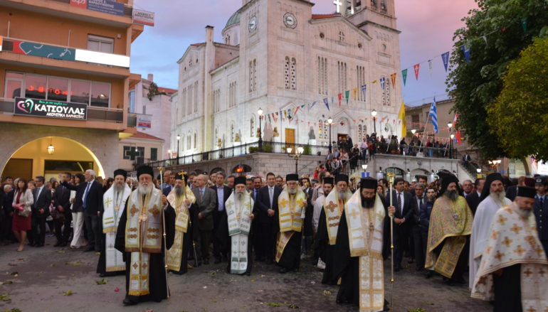 Λαοθάλασσα στην Λιτανεία των Πολιούχων της Τρίπολης