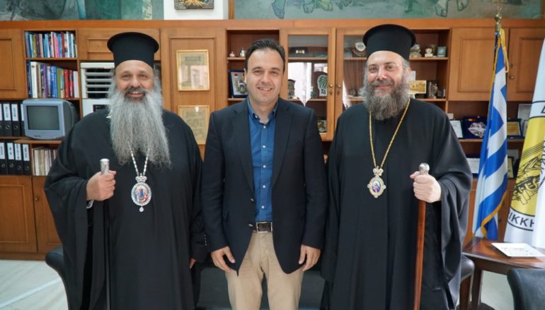 Εθιμοτυπικές επισκέψεις στους επανεκλεγέντες Άρχοντες των Τρικάλων