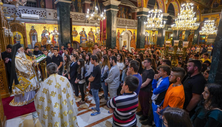 Εσπερινή Αρχιερατική Θεία Λειτουργία για τους μαθητές στη Βέροια