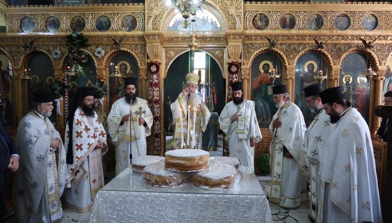 Φθιώτιδος: «Να ζητούμε από τον Θεό να μας στέλνει το Άγιο Πνεύμα”