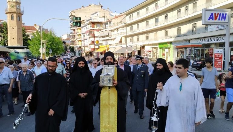Την Κάρα του Αγίου Νικάνορος υποδέχθηκαν τα Γρεβενά